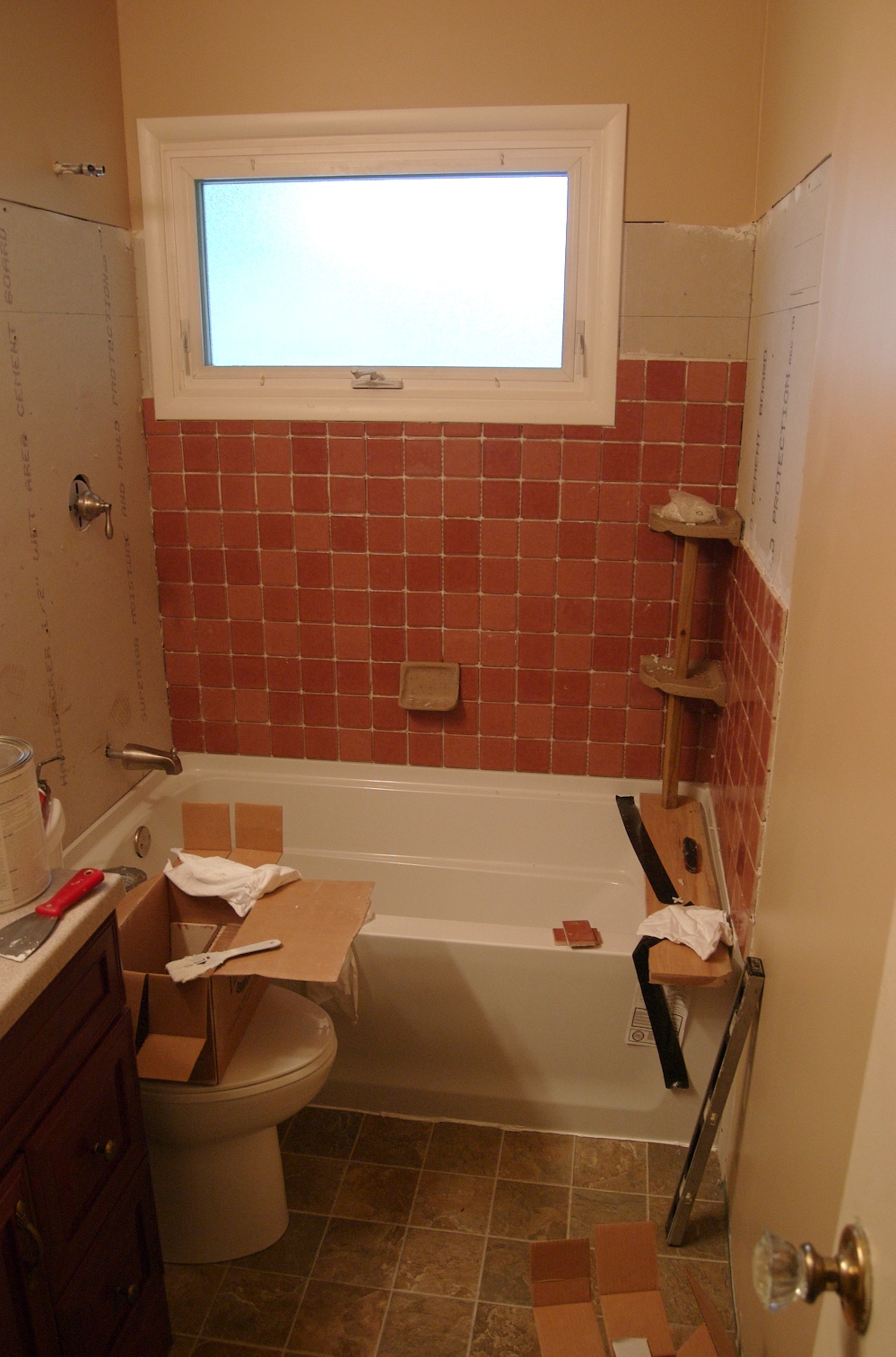 Bathroom: Tiling in progress!
