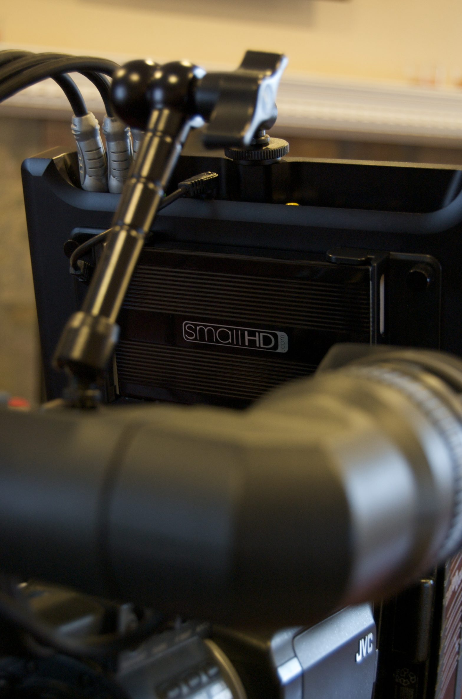 JVC GY-HD110u with SmallHD DP1