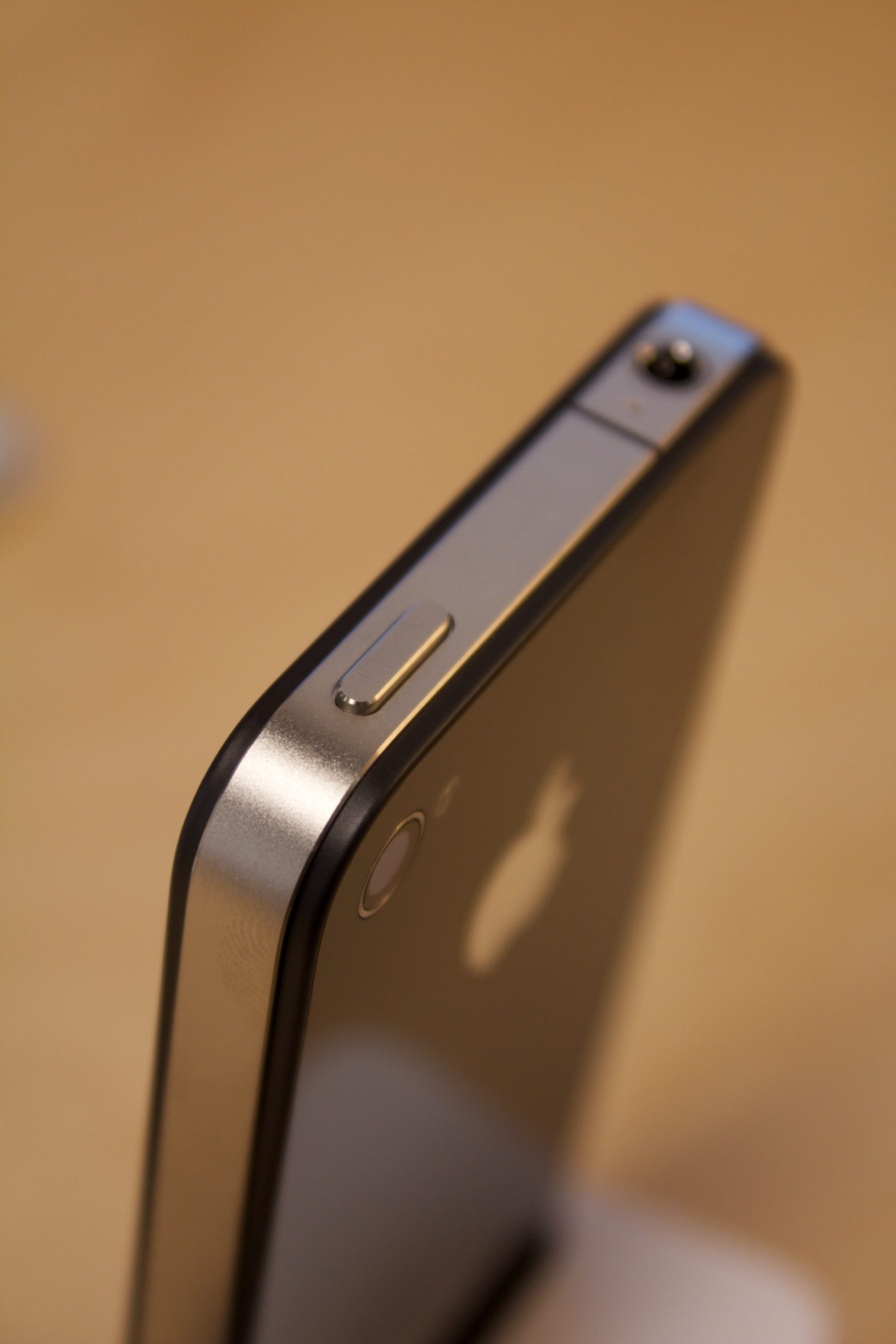 iPhone 4 finally arrived!