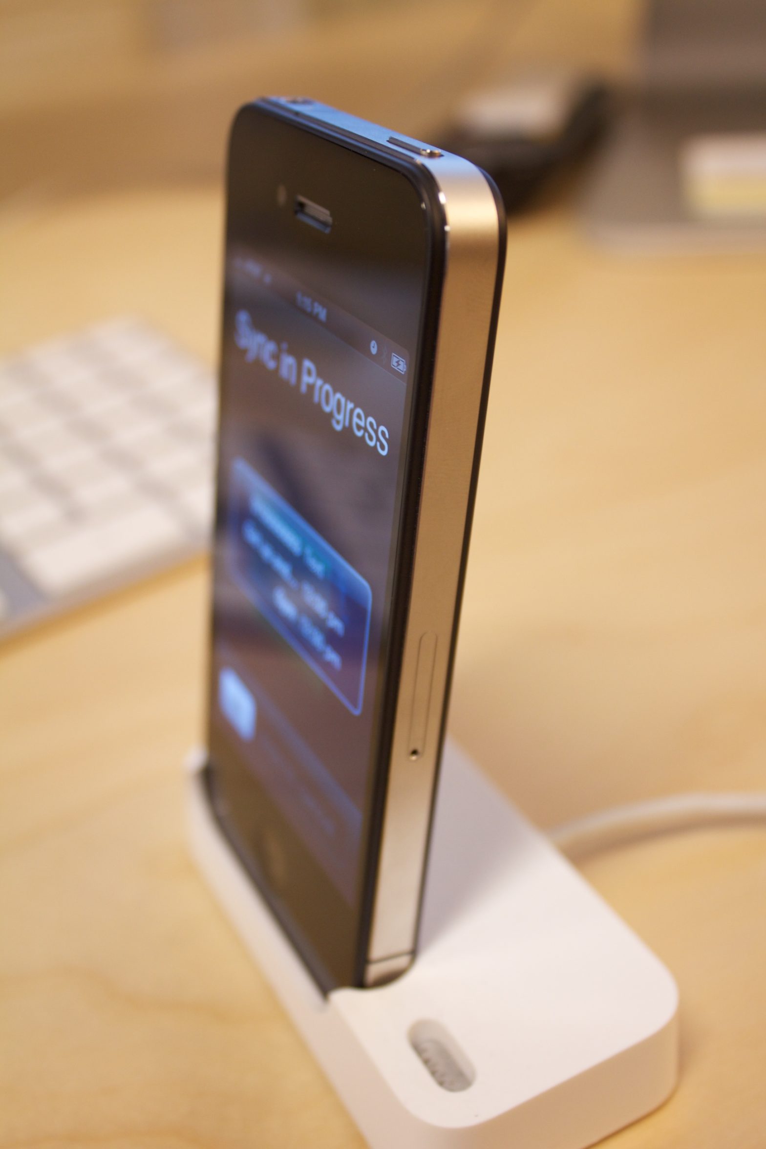 iPhone 4 finally arrived!