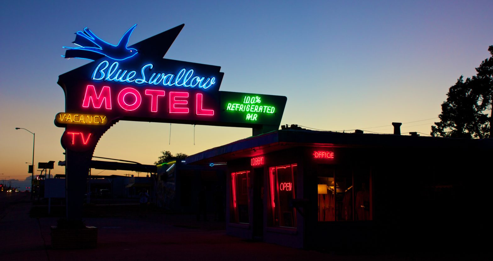 Route 66: Blue Swallow Motel